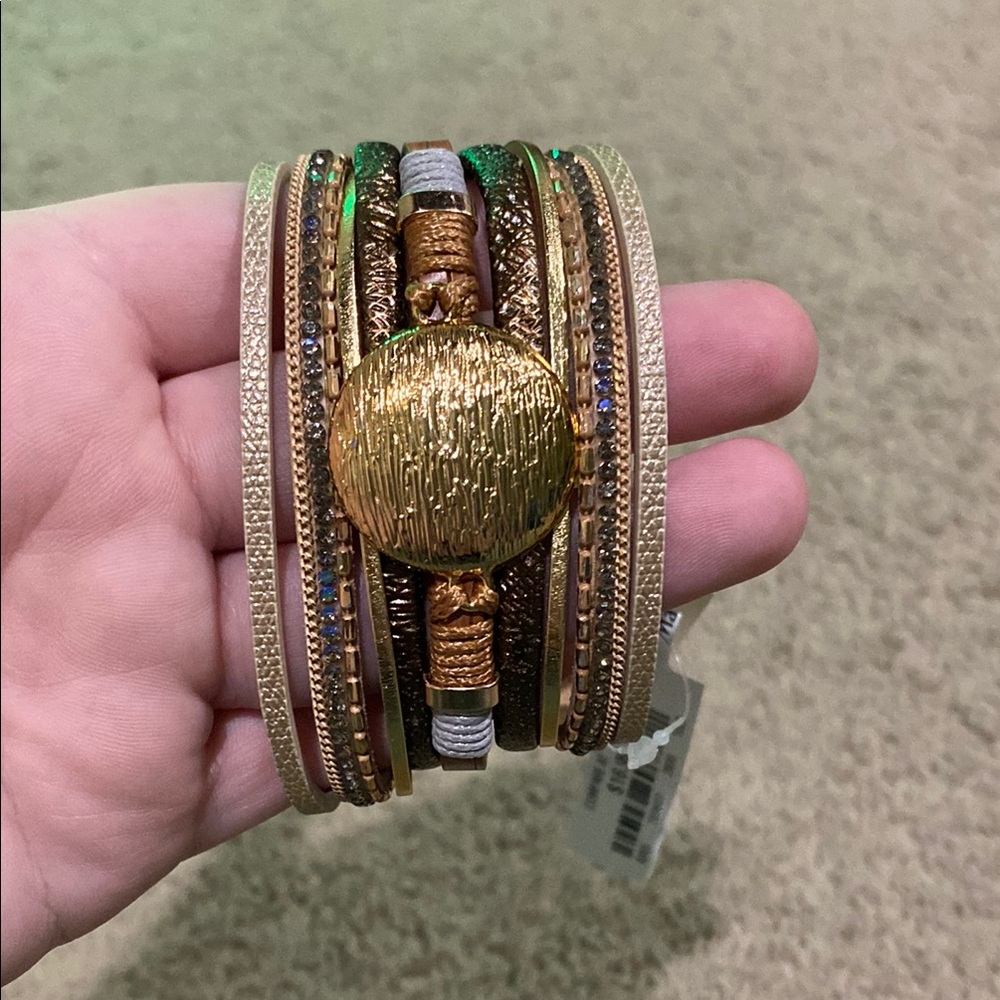 SAACHI Gold and Brown Bohemian Bracelet